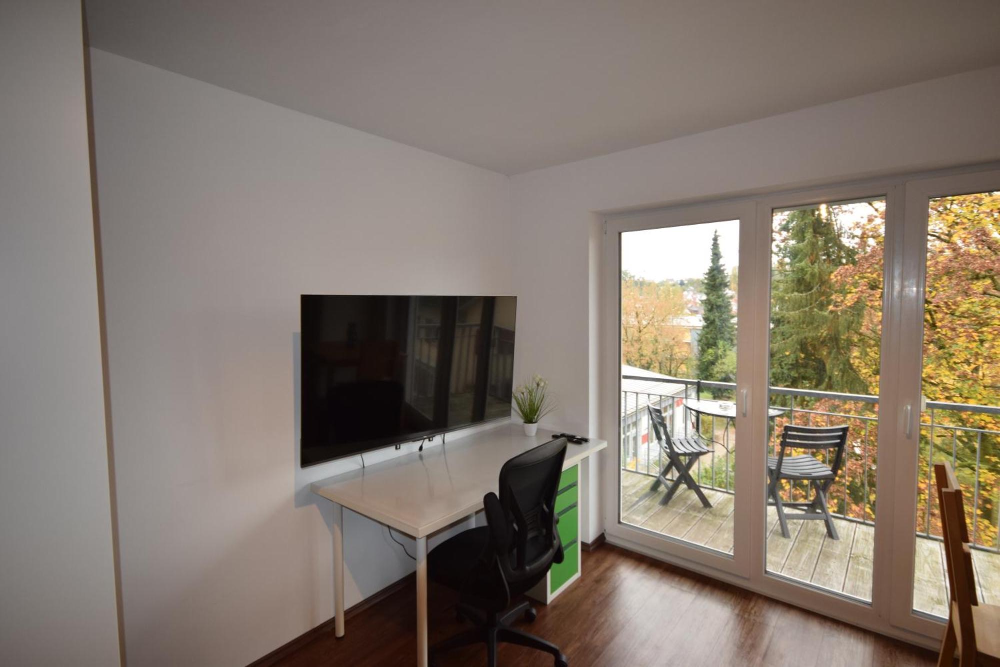 Nestwerk Komfort R23-13 - Balkon, Arbeitsplatz & Hochschulnaehe Biberach an der Riss Exterior photo